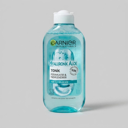تونر گارنیه مدل Hyaluronik Aloe حجم 200 میلی لیتر